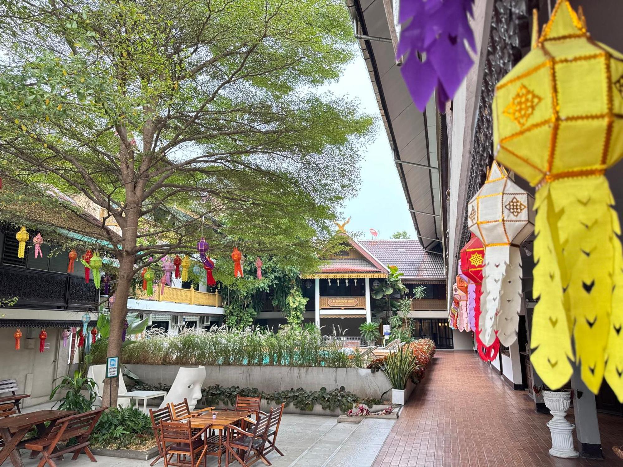 Collection O Khu Mueang Near Tha Phae Gate Formerly Lai Thai Guesthouse Чіангмай Екстер'єр фото